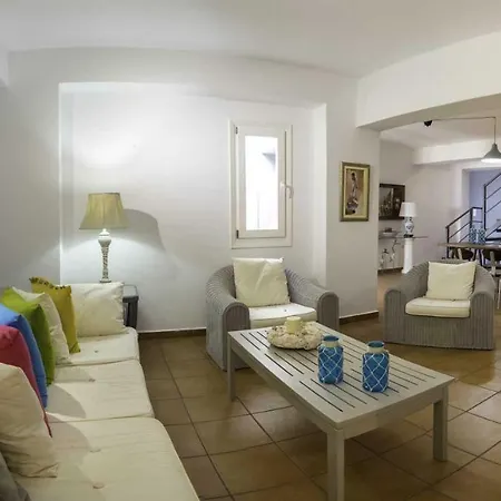 Apartamento Nefeli *